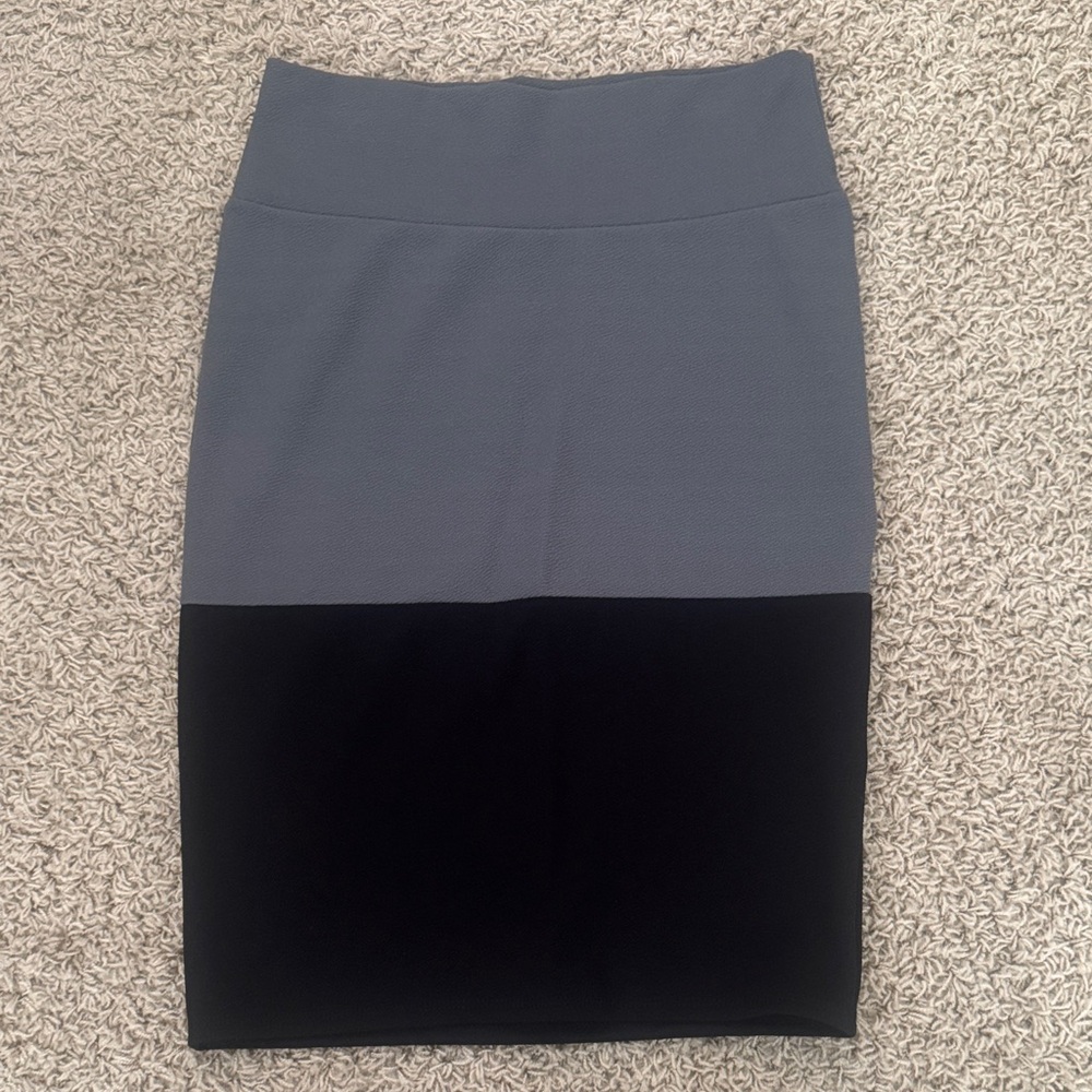 LuLaRoe Two-Tone Gray and Black Pencil Skirt